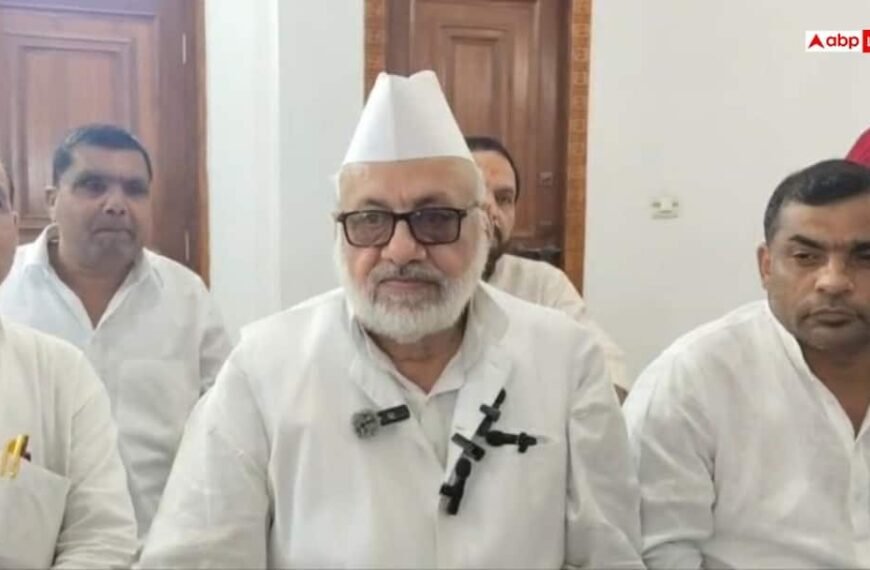 रामपुर: अखिलेश-आजम के विवादित पोस्टर पर सपा ने उठाए सवाल, कार्रवाई की मांग