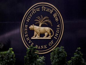 Trump Tariffs का असर! आरबीआई ने FY26 के&hellip;