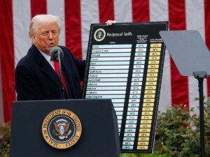 Trump Tariffs पर बोले CEOs- जवाबी कार्रवाई के&hellip;
