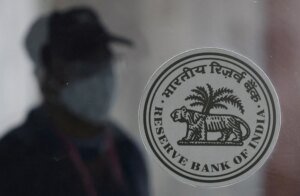 वैश्विक व्यापार युद्ध का भारत की अर्थव्यवस्था पर&hellip;