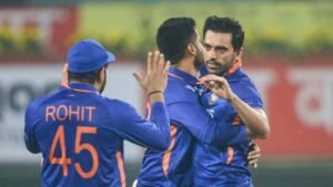 भारतीय क्रिकेटर के लाखों के बैट ग्राउंड से&hellip;
