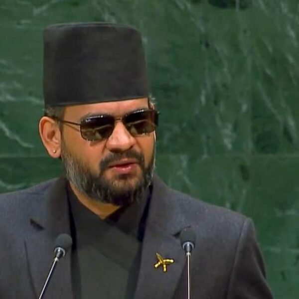 सनग्लास लगाकर ही क्यों नेपाल PM बलेन शाह…