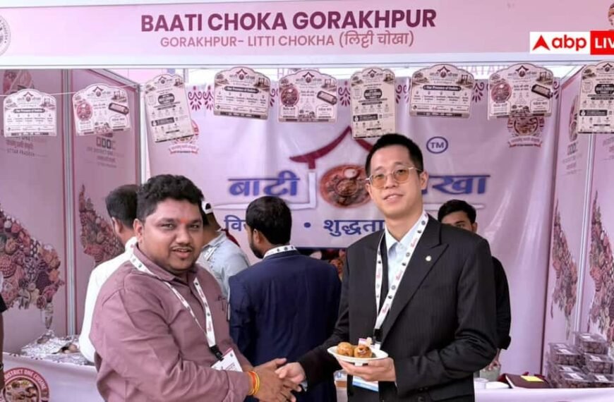 UPITS में छाया गोरखपुरिया लिट्टी-चोखा और समोसे का जलवा, 3 दिन में 3 लाख की बिक्री