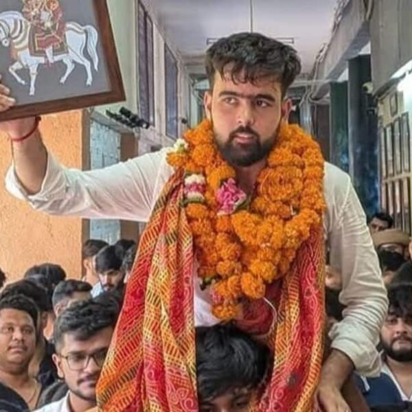 DU में क्या पढ़ रहे दीपांशु शौकीन, NSUI&hellip;