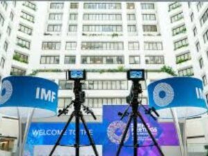 IMF ने बताया Global Tariff War से Indian&hellip;