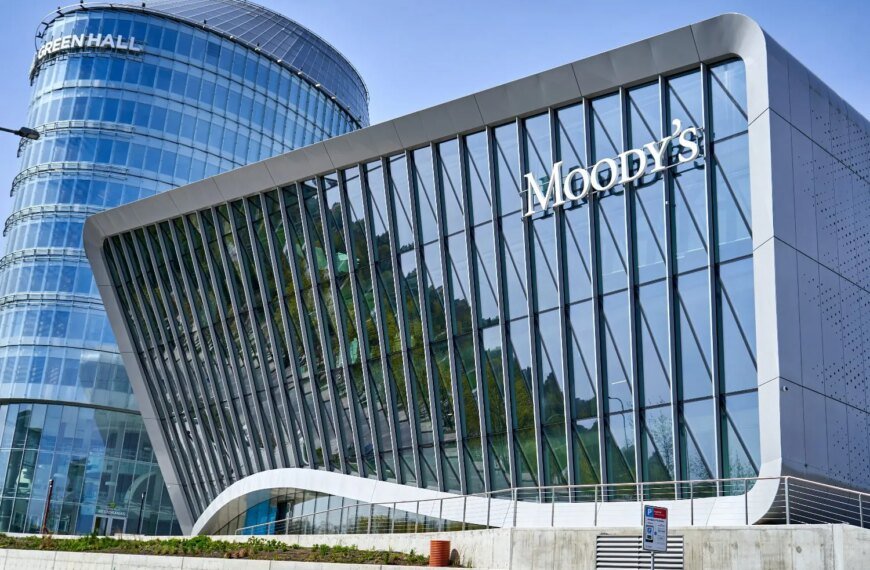 Trump Tariff पर moody’s की कड़ी चेतावनी, पढ़ें 90 दिन बाद क्या होगी दुनियाभर में कारोबार की हालत