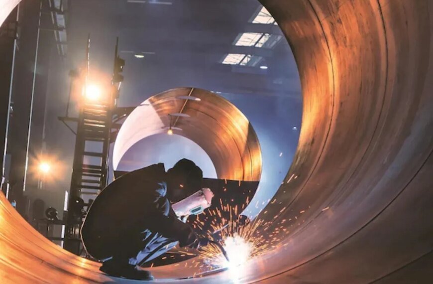 मैन्युफैक्चरिंग PMI अप्रैल में 10 महीने के हाई पर, IIP में भी दिखी तेजी