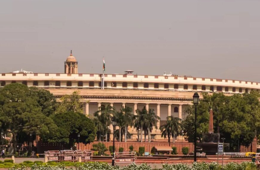 मंजूरी के पेच में पीएम विश्वकर्मा