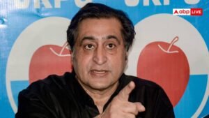 ‘1 लाख नौकरी देने में लगेंगे 222 साल’,&hellip;