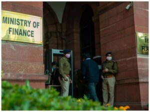 Finance Ministry की PSU Bank’s CMDs के साथ&hellip;