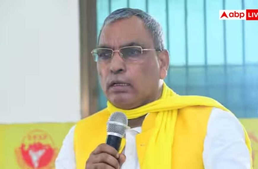 ‘संविधान नहीं, अखिलेश यादव खतरे में’, ओपी राजभर ने सपा चीफ को घेरा