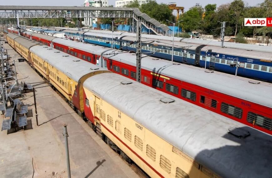 रेल टिकट बुकिंग सिस्टम पर हाई कोर्ट सख्त, रेलवे और IRCTC से मांगा जवाब 