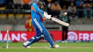 एक T20I मैच में सबसे ज्यादा छक्के लगाने&hellip;