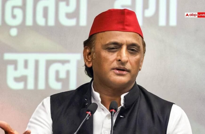 UP Election: सपा सम्मेलन में खाली कुर्सियों पर सियासत, BJP बोली- ‘साथ नहीं जनता…’
