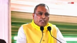 ‘कांग्रेस बताए, इतना पैसा कहां से आ रहा’,&hellip;
