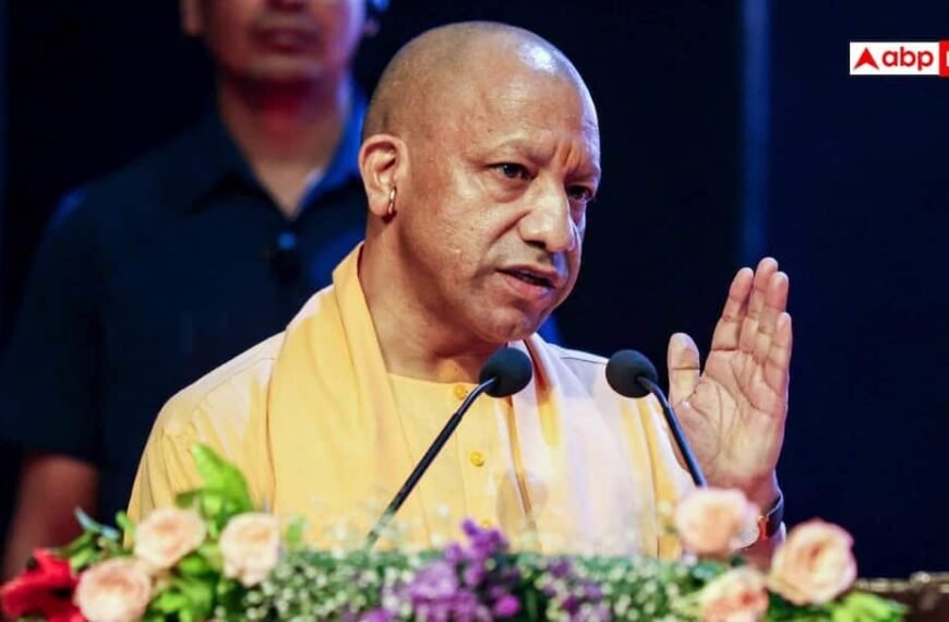 CM योगी बोले- ‘धन के अभाव में किसी छात्र की पढ़ाई नहीं रुकेगी…’