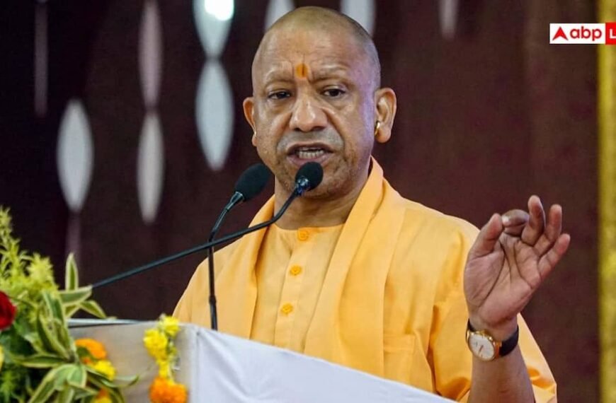 ‘देश को अलगाववाद की भट्टी में झोंकने का रच रहे षड्यंत्र’, CM योगी का विपक्ष पर निशाना