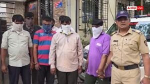 भिवंडीः फेक पुलिस और कॉपीराइट अधिकारी ने वसूले&hellip;