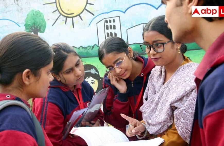 कर्नाटक में SIR ड्यूटी का असर, बिना पढ़ाई छात्रों ने दी मिड टर्म परीक्षा