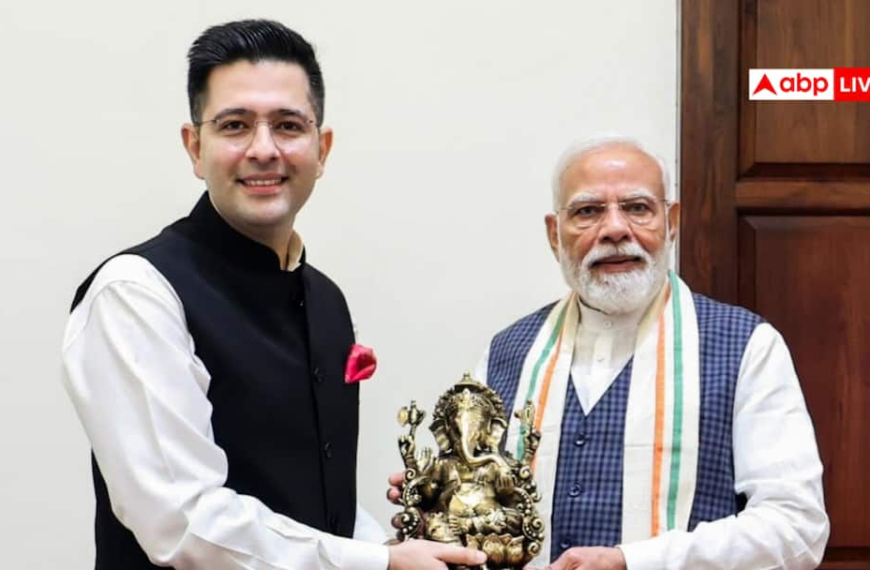 पीएम मोदी के पिता पर…