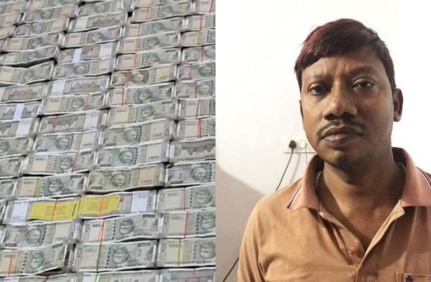 बिहार का धनकुबेर इंजीनियर, EOU की रेड मिली नोटों की गड्डी