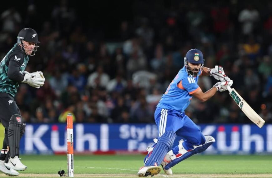 IND vs NZ 4th T20I Live Score: हार की कगार पर टीम इंडिया, 89 पर गिरा छठा विकेट; तिलक-नमन क्रीज पर