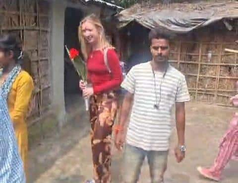 देसी छोरा-विदेशी मैम! राहुल-जूली की ‘लव स्टोरी’ का सच चौंका देगा