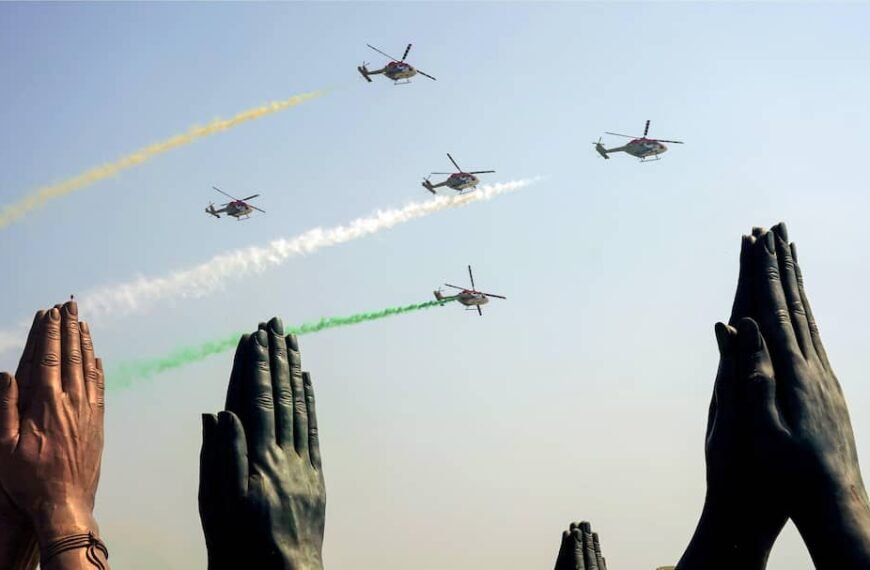 गंगा के ऊपर आज फिर गूंजेगा भारतीय वायुसेना का शौर्य, राफेल-सुखोई से रोमांचित होगी काशी